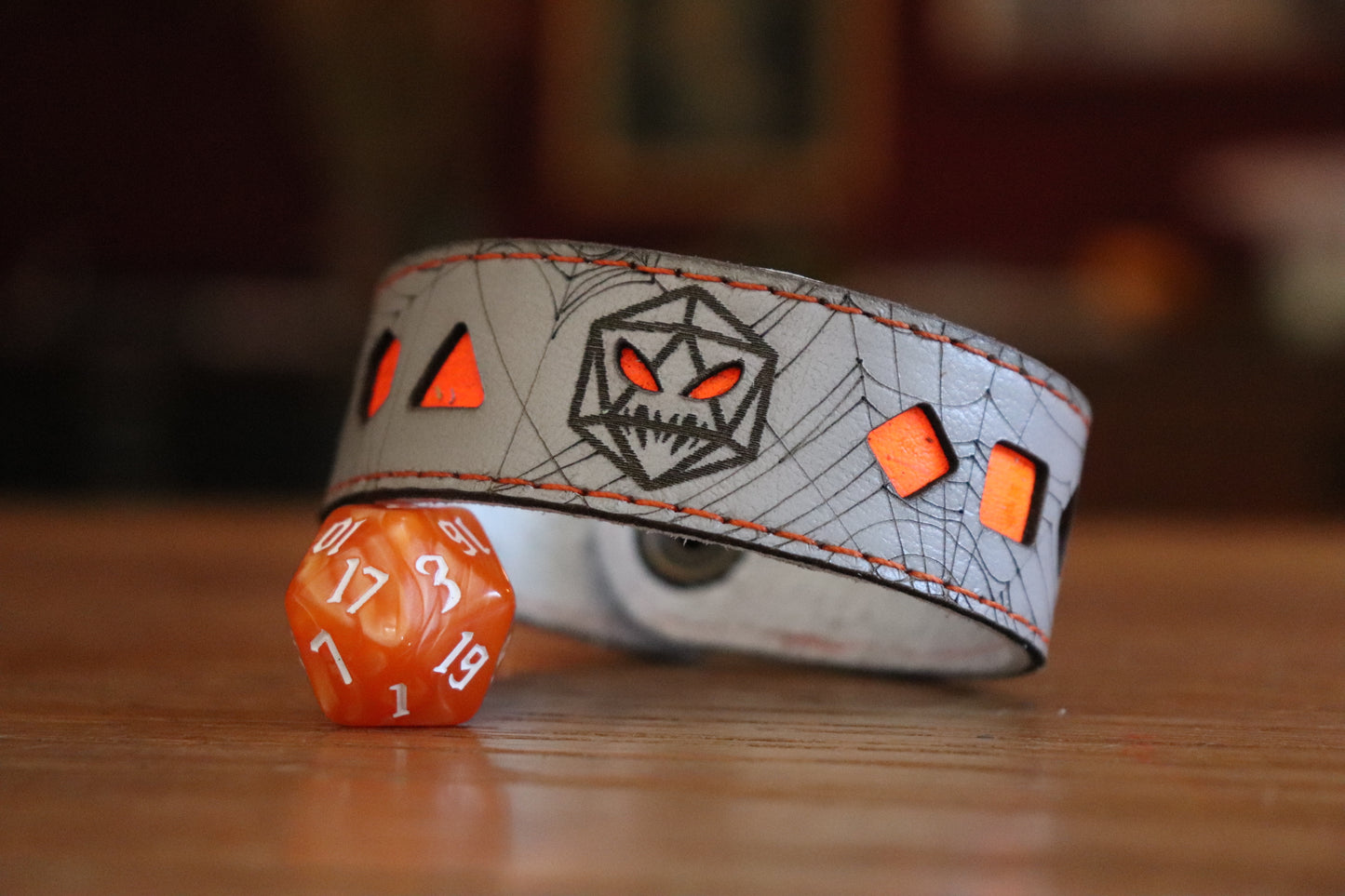 Dice-o'-Lantern - grey