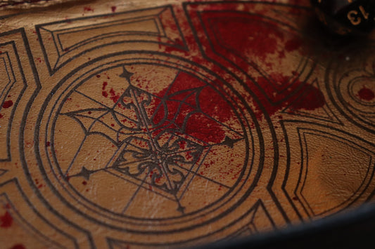 Undead King - bloodsplatter dice tray