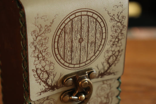 Tarot card pouch - Bilbo's Garden
