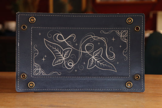 Leaves of Lórien dice tray - white inlay