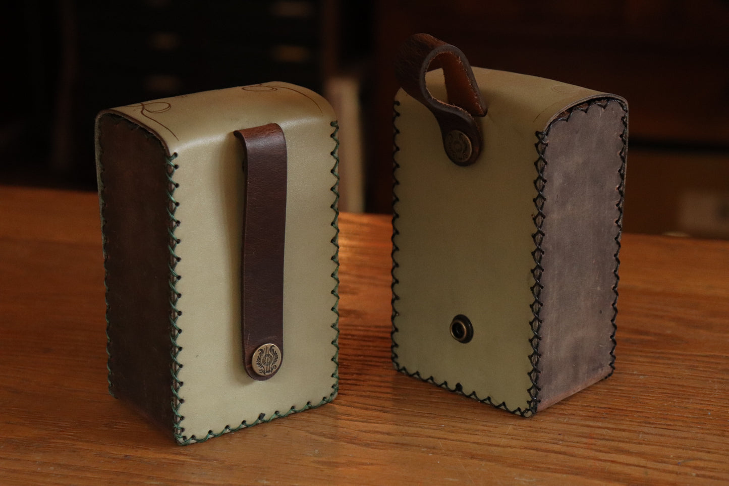 Tarot Pouch - Lórien (Green, Black Stitching)