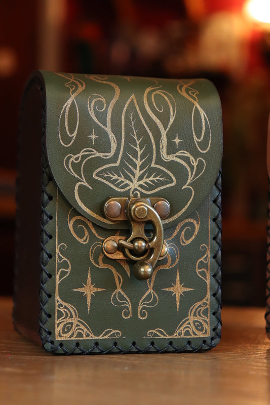 Magic: The Gathering Deck Box - Lord of the Rings Version