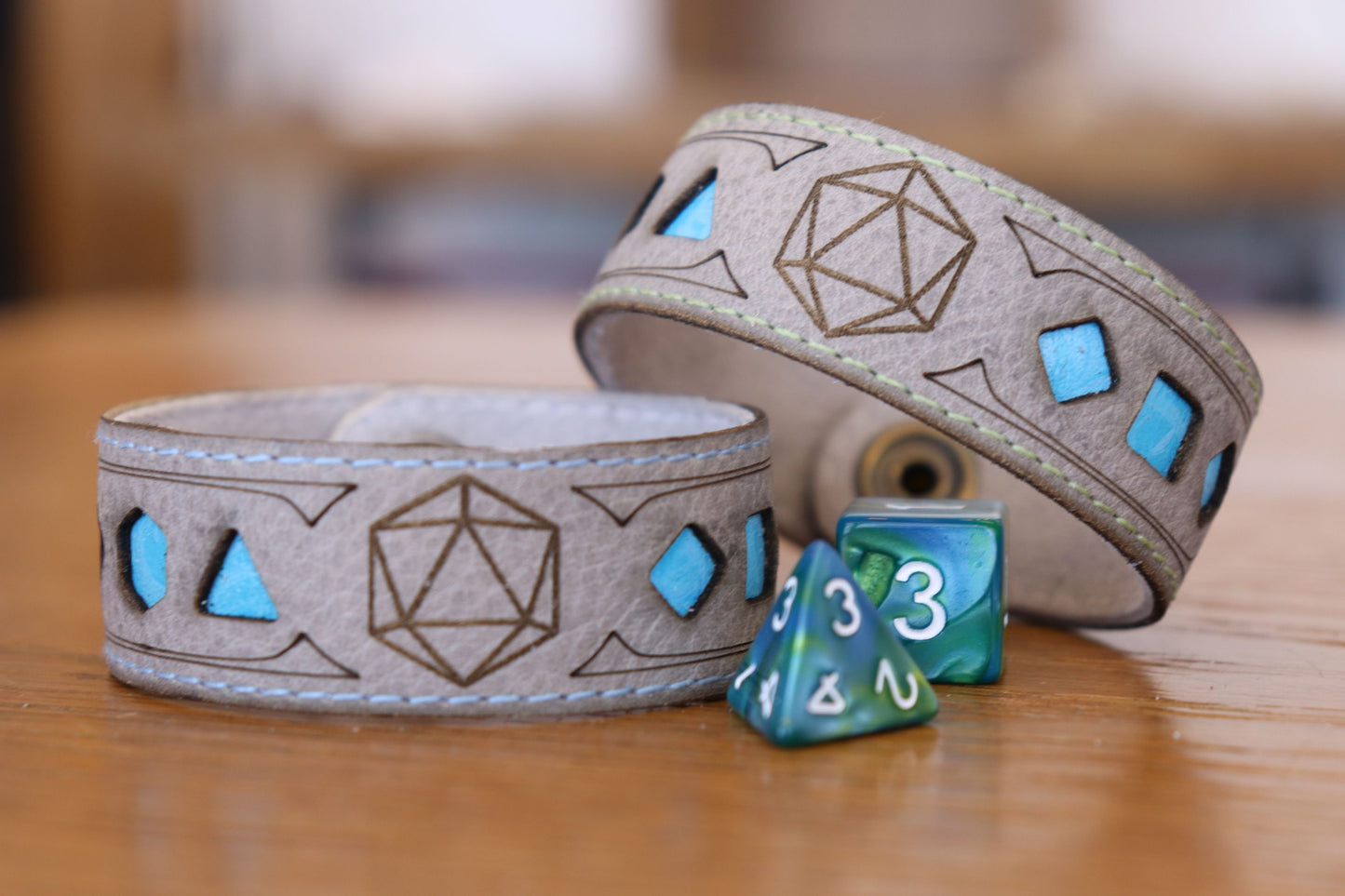 Polyhedral Dice bracelet - Fully customizable