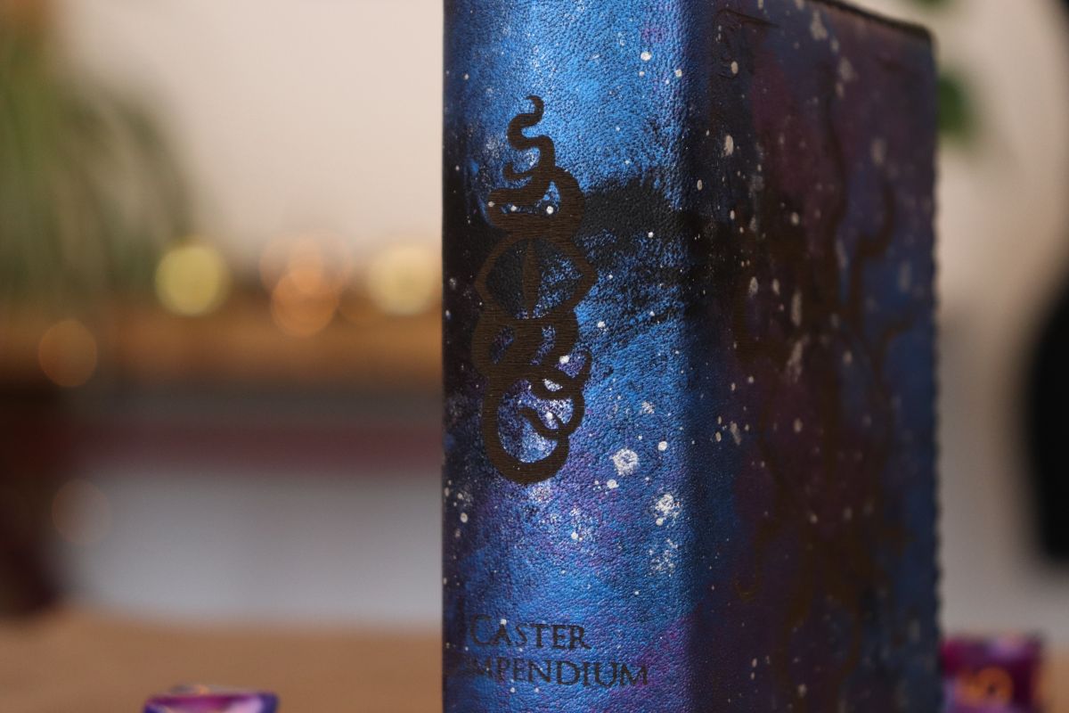 Caster Compendium - Regular, Warlock (Galaxy)