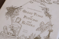 D&D Book Sleeve - Herbalist, White leather, dark green stitching