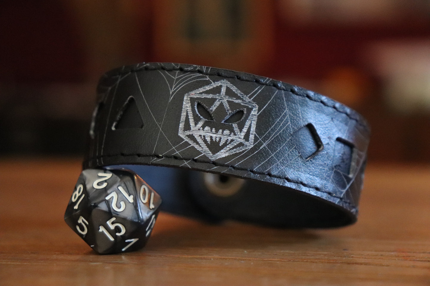 Dice-o'-Lantern - webbed black