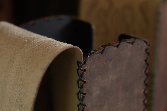 Tarot Pouch - Lórien (Green, Black Stitching)