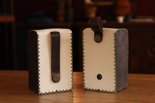 Tarot Pouch - Lórien (White, Green Stitching)