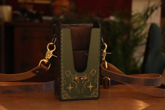 Leaves of Lórien - green and gold inlay festival pouch