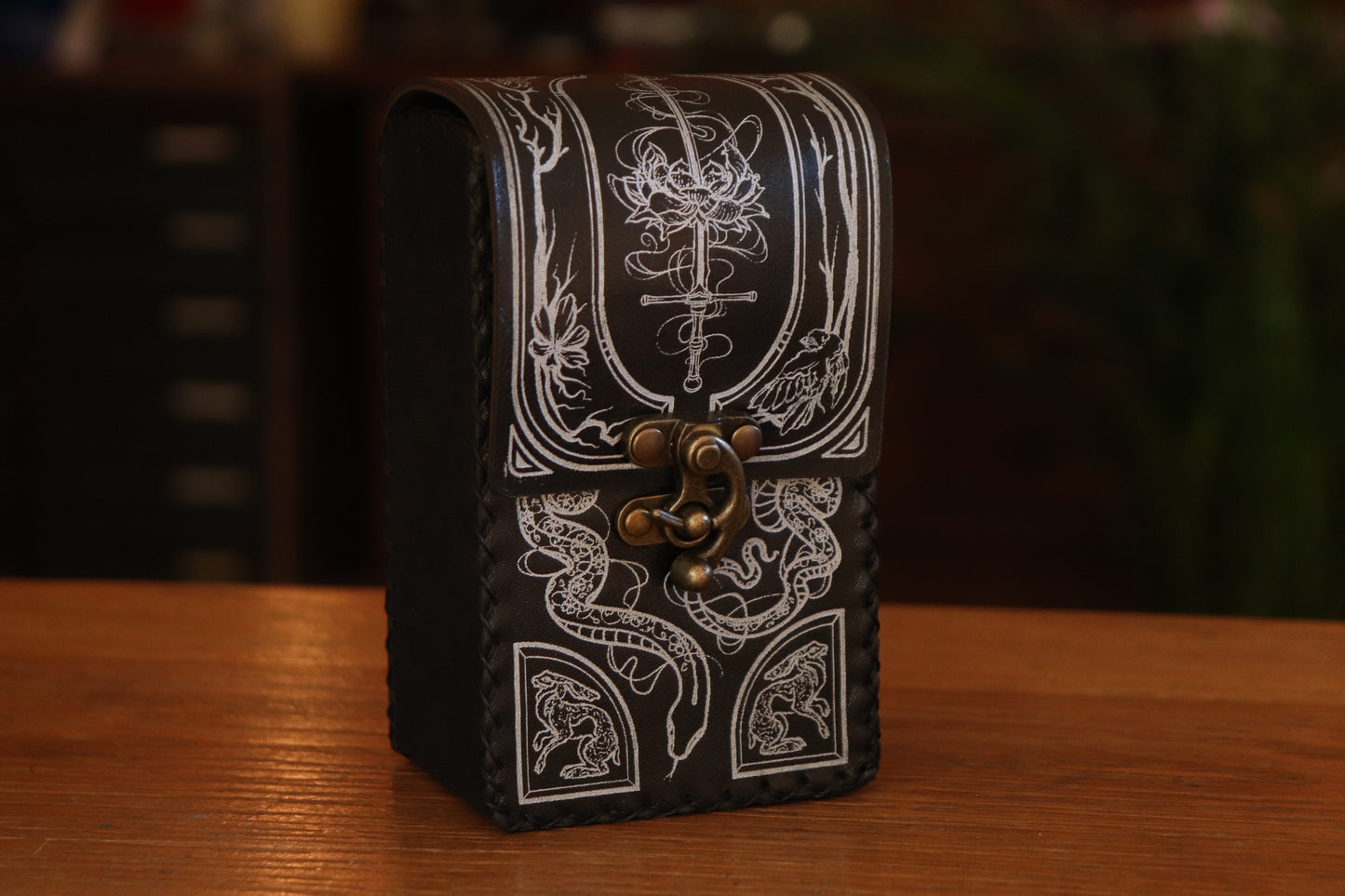 Tarot card pouch - the Garden Witch