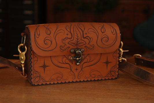 Leaves of Lórien - brown festival handbag