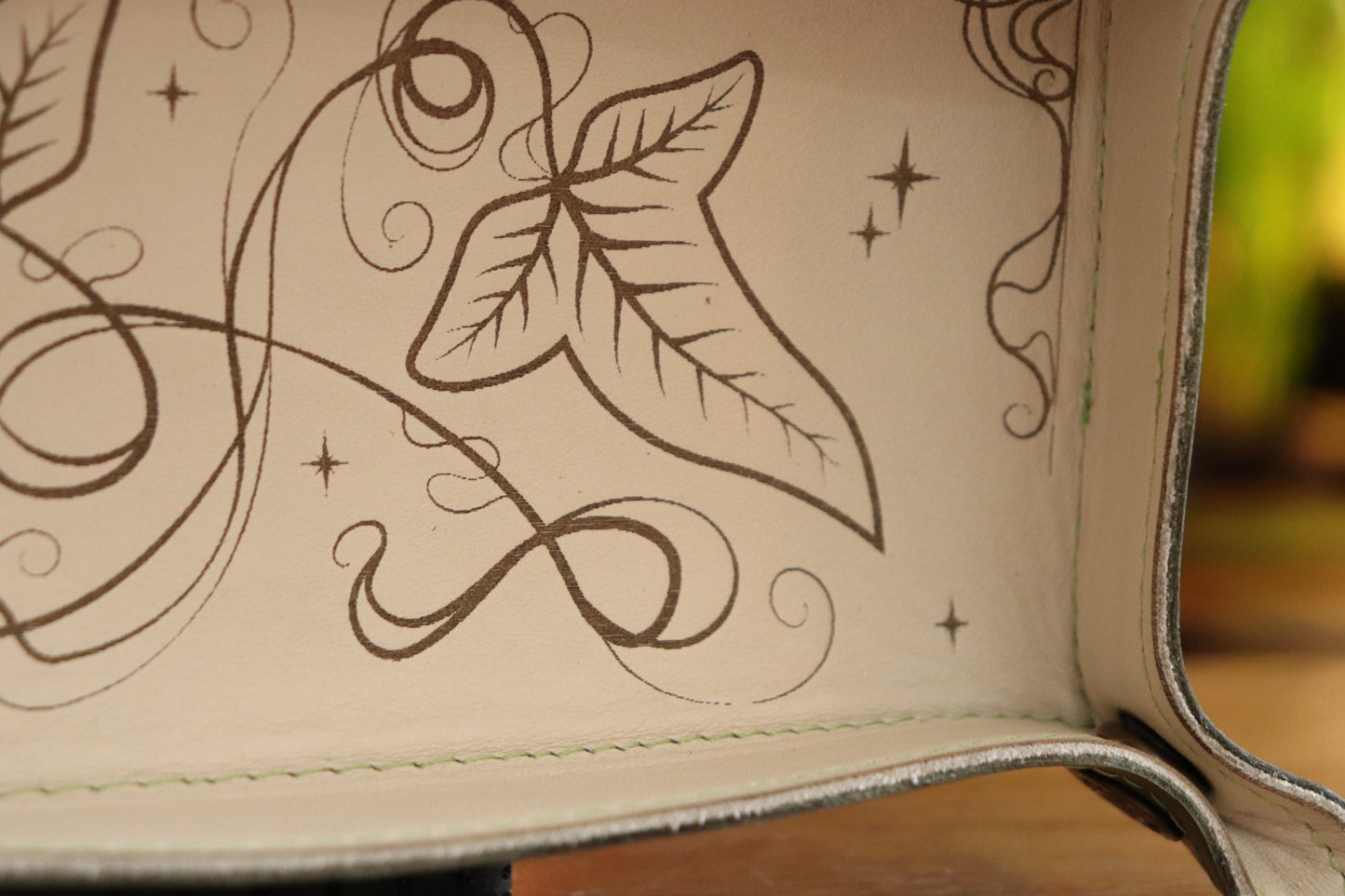 Leaves of Lórien - Dice Tray